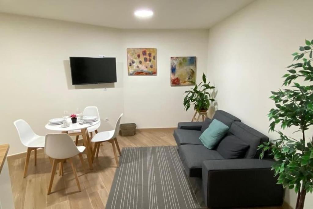 La Casa Del Arbol Apartment Corcubión Exterior foto