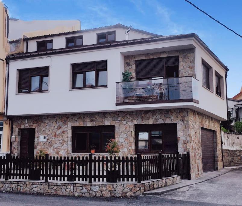La Casa Del Arbol Apartment Corcubión Exterior foto